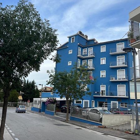 Hotel Belvedere Porto SantʼElpidio Εξωτερικό φωτογραφία