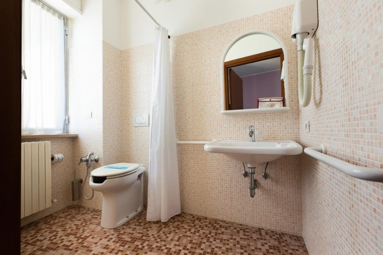 Hotel Belvedere Porto SantʼElpidio Εξωτερικό φωτογραφία