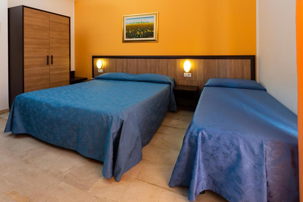 Hotel Belvedere Porto SantʼElpidio Εξωτερικό φωτογραφία