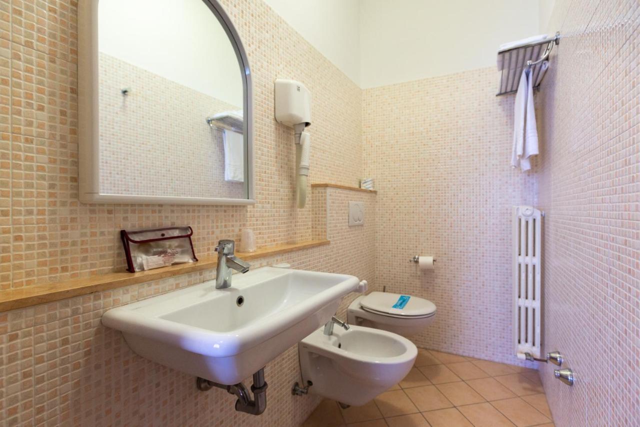 Hotel Belvedere Porto SantʼElpidio Εξωτερικό φωτογραφία